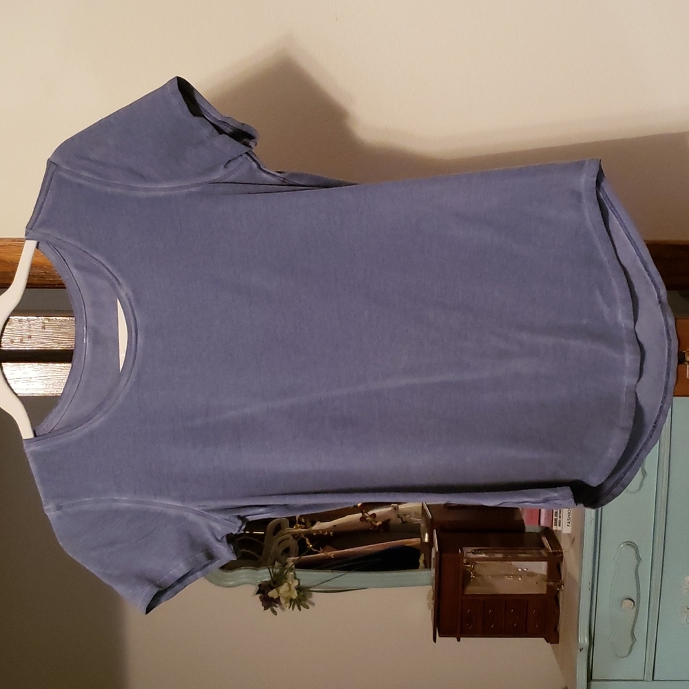 Lululemon love tee